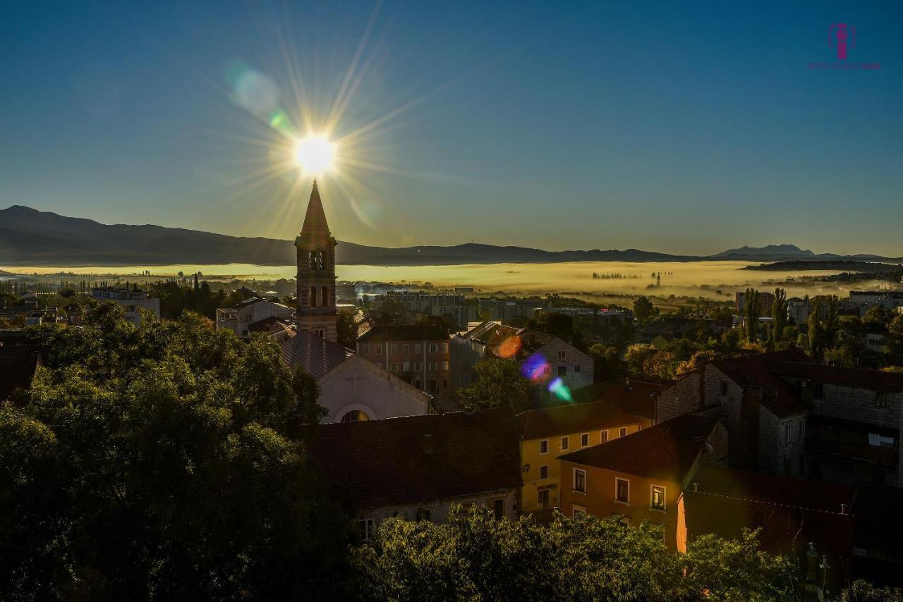 Apartman Sinjska Alka Daire Dış mekan fotoğraf